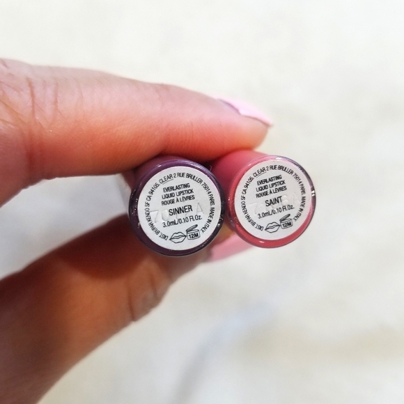 Kat Von D Liquid Lipstick & Setting Powder Bundle - Picture 5 of 5